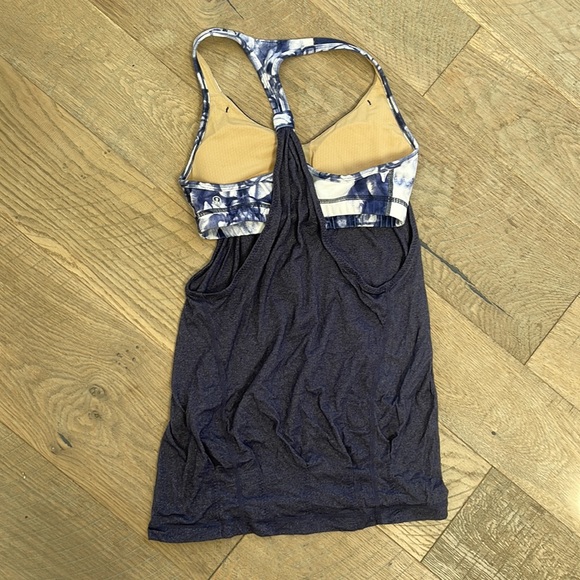 Lululemon Tank Top - Size 6 - Picture 2 of 2